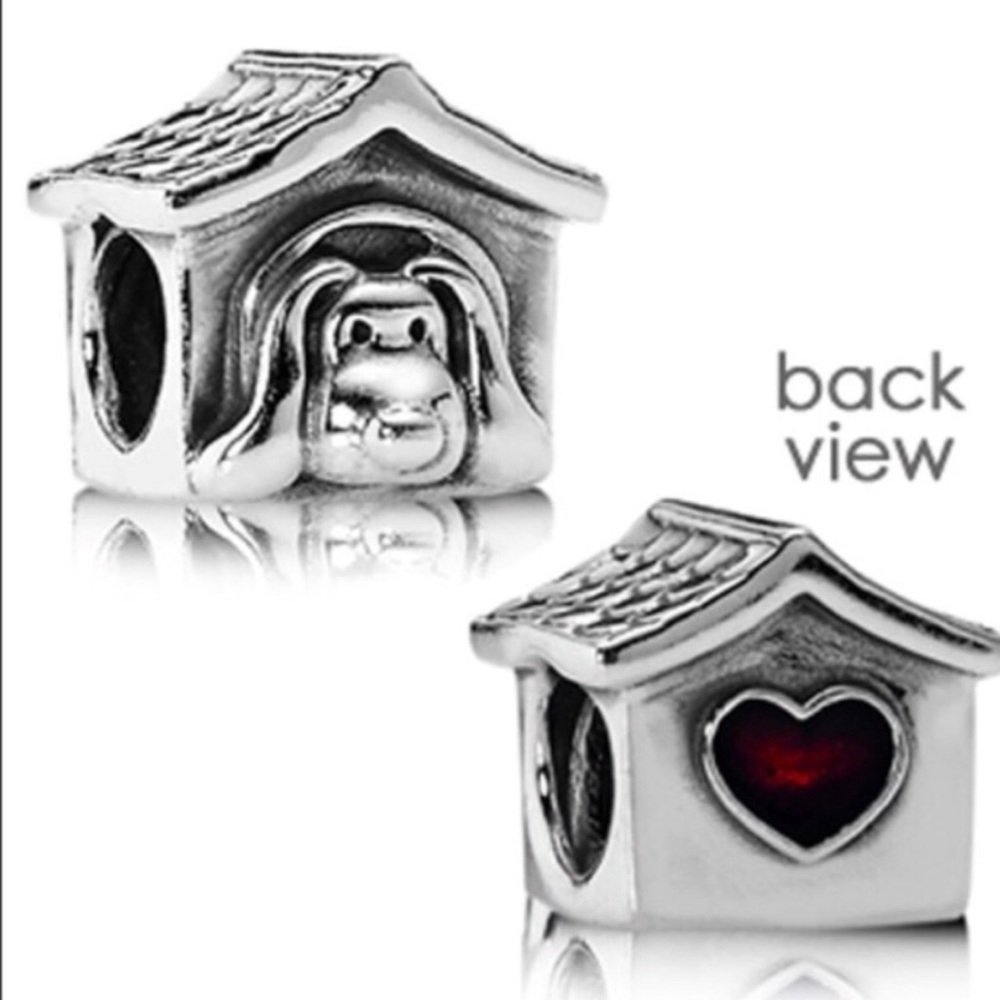 Doghouse Pandora Charm - RETIRED